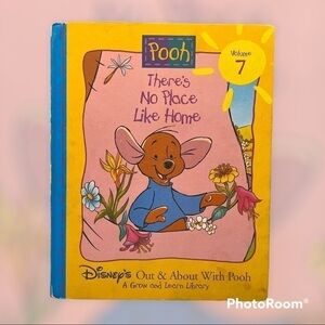 Pooh a grow and learn library books